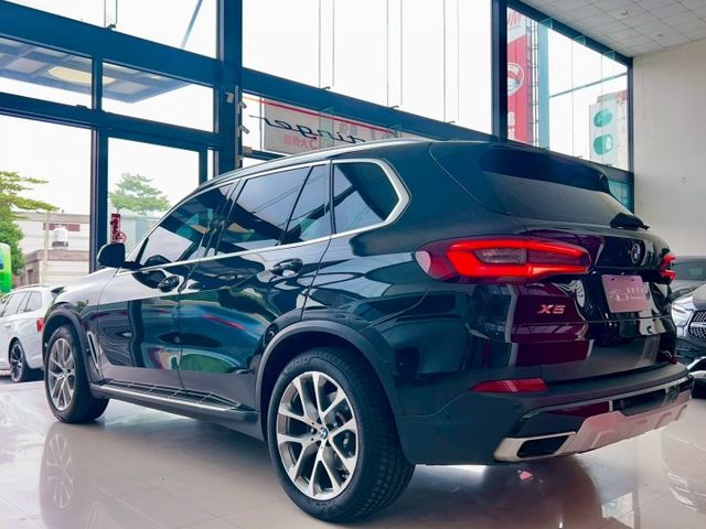 2020 BMW G05 X5 xDrive40i旗艦版 總代理 全景天窗 HK音響 抬顯 水晶套件  第18張相片