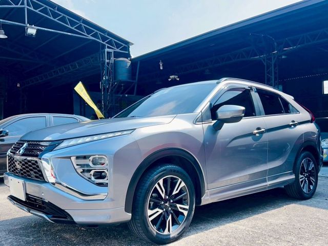 2022/23年式 Mitsubishi Eclipse Cross 卓越型 一手車 原廠保養 原廠保固中  第3張相片