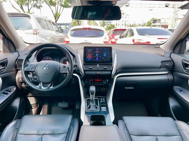 2022/23年式 Mitsubishi Eclipse Cross 卓越型 一手車 原廠保養 原廠保固中  第9張相片