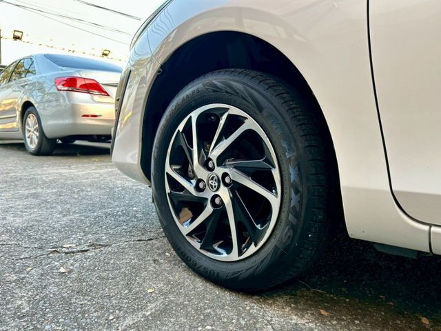 2023 Toyota Yaris 1.5 經典 一手車 原廠保養 原廠保固中  第12張相片