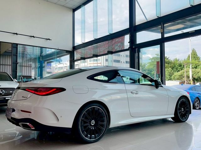 2024 M-Benz 加規未領牌 CLE300 4MATIC Coupe 全新車 加規未領牌 可辦新車利率 多樣選配  第20張相片
