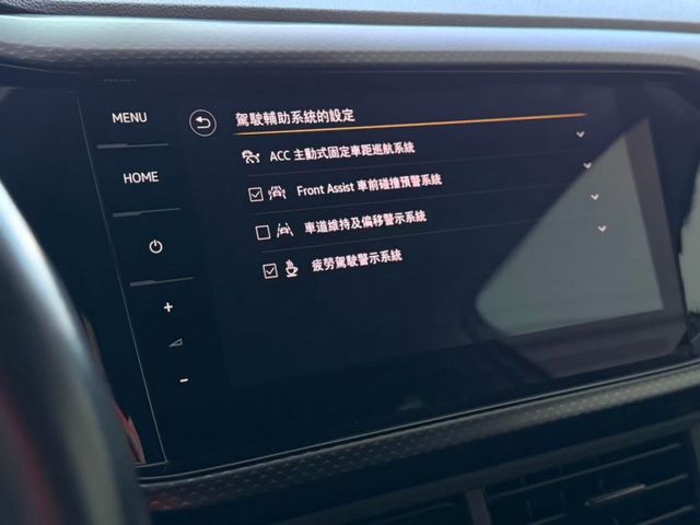 2022/23 VW T-Cross 230 TSI Tech 總代理  一手車 原廠保養 里程僅跑四萬七 原廠保固中  第12張相片