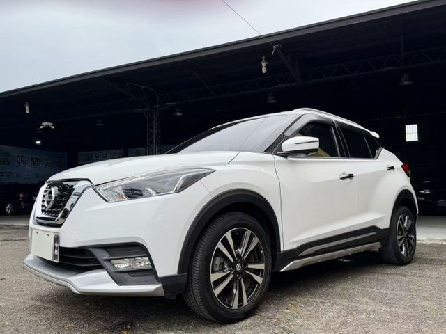 2020 Nissan Kicks 1.5智行旗艦版 超低里程僅跑五萬七  第3張相片