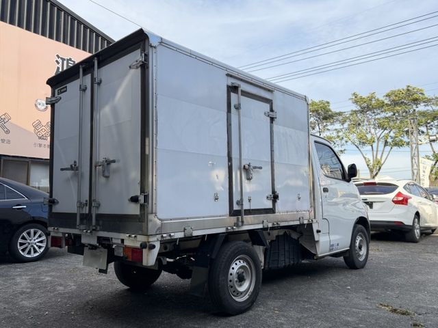 2022 Toyota Town Ace 自排 加裝常溫廂 巡跡防滑  第7張相片