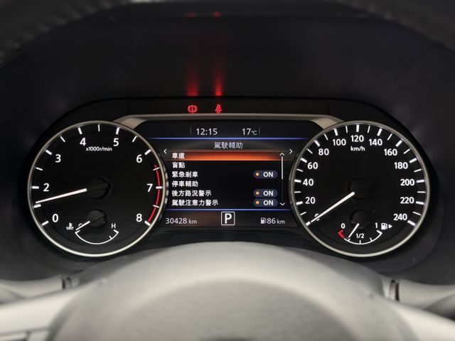 2021 Nissan Sentra 1.6尊爵智駕版 超低里程僅跑三萬  第8張相片