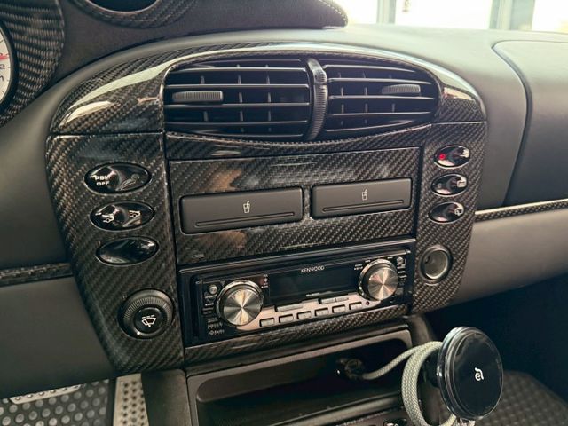 2002 Porsche 911 Carrera 996 多樣改裝  第11張相片