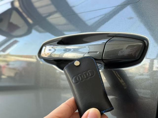 2021 Audi RS Q3 Sportback 原廠保養 全車犀牛皮 選配主動式懸吊控制系統  第5張相片