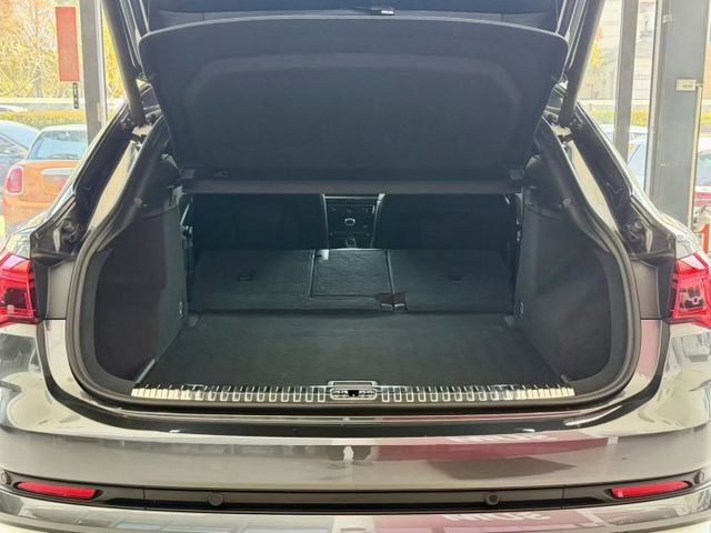 2021 Audi RS Q3 Sportback 原廠保養 全車犀牛皮 選配主動式懸吊控制系統  第18張相片