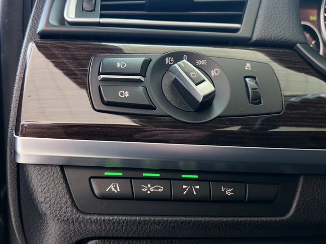 2011 / 12 年式 BMW F02 740Li領航版 里程僅跑十二萬 盲點 抬顯 ACC 車偏  第9張相片