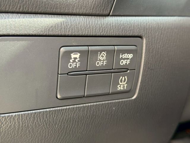 2018 Mazda 3 5D 2.0尊榮安全版 一手車 原廠保養 里程僅跑八萬四 IKEY 盲點 抬顯 車偏  第9張相片