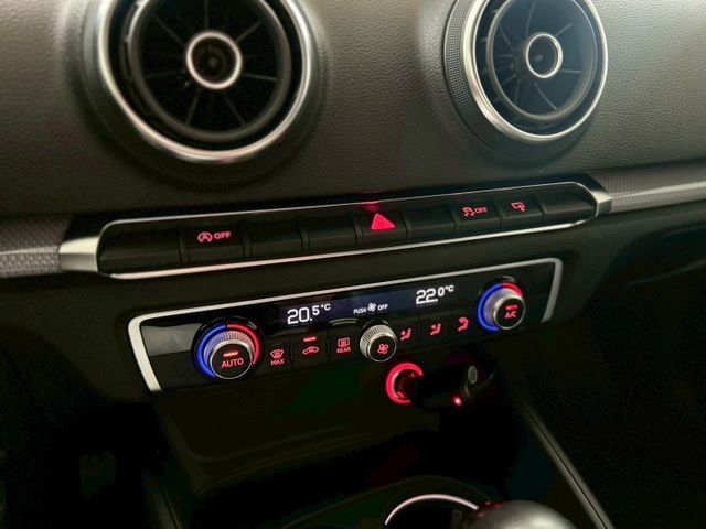 2015 Audi A3 Sportback 30 TFSI 里程僅跑十一萬 加裝CarPlay  第9張相片