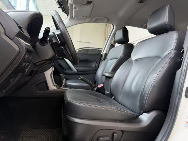 2014 Subaru Forester 2.0 i Elegant  原廠保養 里程跑二二萬五 四顆輪胎剛換新  第7張相片