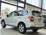 2014 Subaru Forester 2.0 i Elegant  原廠保養 里程跑二二萬五 四顆輪胎剛換新  第16張縮圖