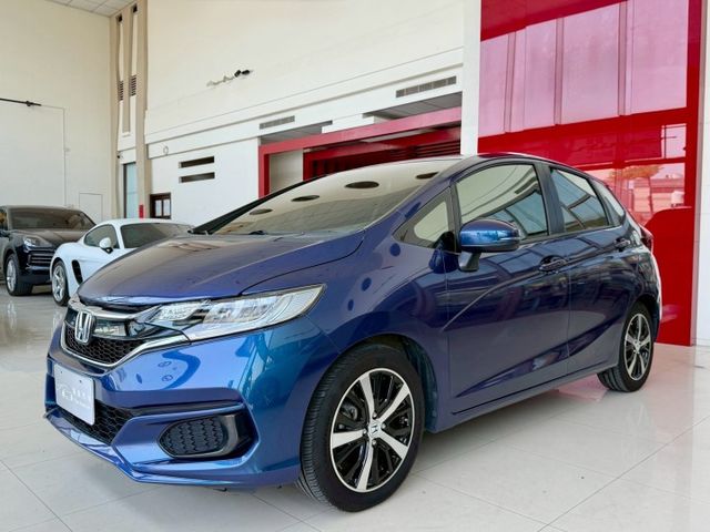 2018 Honda Fit 1.5 S 原廠保養 超低里程僅跑五萬六  第3張相片