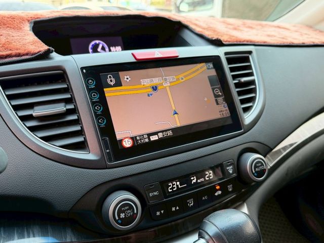 2016 Honda CR-V 2.4 VTi-S 一手車 原廠保養 里程僅跑十一萬六  第11張相片