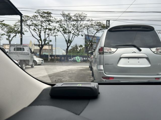 2021 Toyota Corolla Altis 1.8豪華影音版 里程僅跑八萬  第12張相片