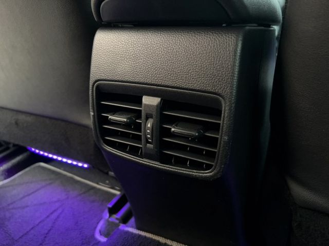 2021 Toyota Corolla Altis 1.8豪華影音版 里程僅跑八萬  第13張相片