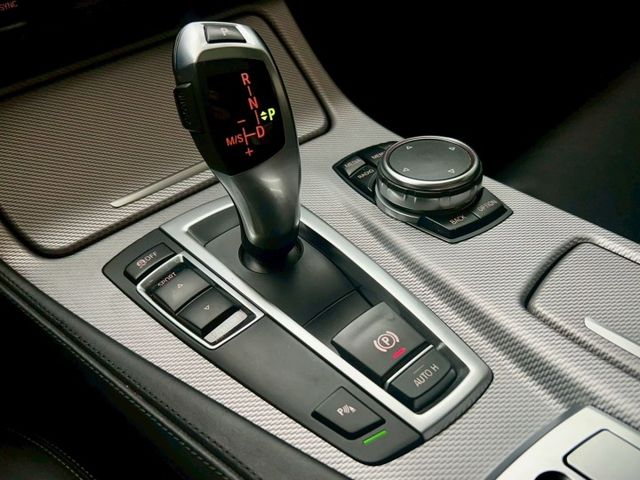 2015 BMW 美規 528i M Sport 里程僅跑十二萬  第14張相片