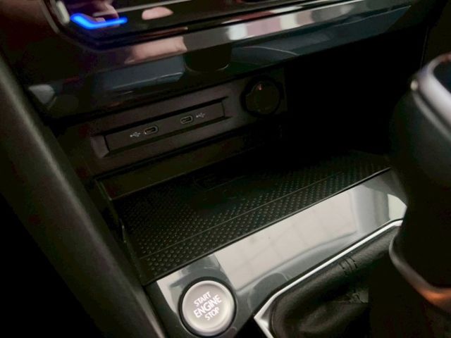 2024 VW Tiguan 280 TSI Elegance Premium 一手車 原廠保養 保固中 里程僅一萬四  第15張相片