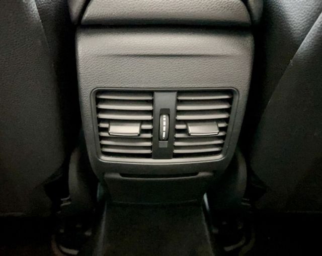 2016 M-Benz A-Class 小改款 AMG A45 4MATIC  里程僅跑十三萬五  第13張相片