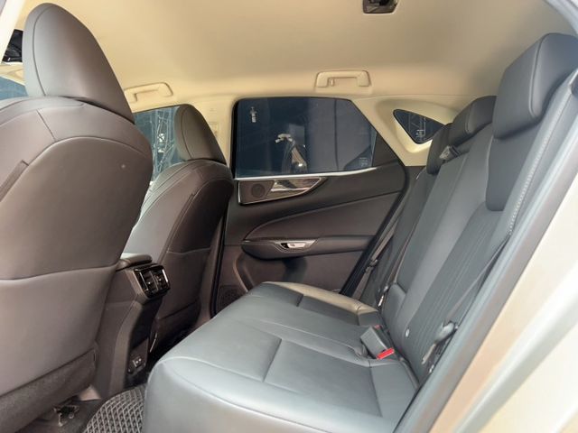 2022 Lexus NX 200豪華版 原廠保養  LSS+ 3.0智動駕駛輔助系統  第11張相片