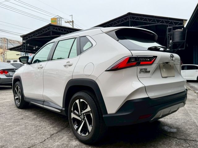 2023 Toyota Yaris Cross 1.5潮玩影音版 一手車 原廠保養 原廠保固中 里程僅跑五萬  第16張相片