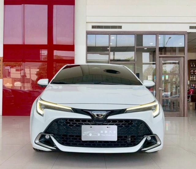 23 年式 Toyota 小改款 Corolla Sport 2.0旗艦版 原廠保養 保固中 超低里程僅跑四萬一  第2張相片