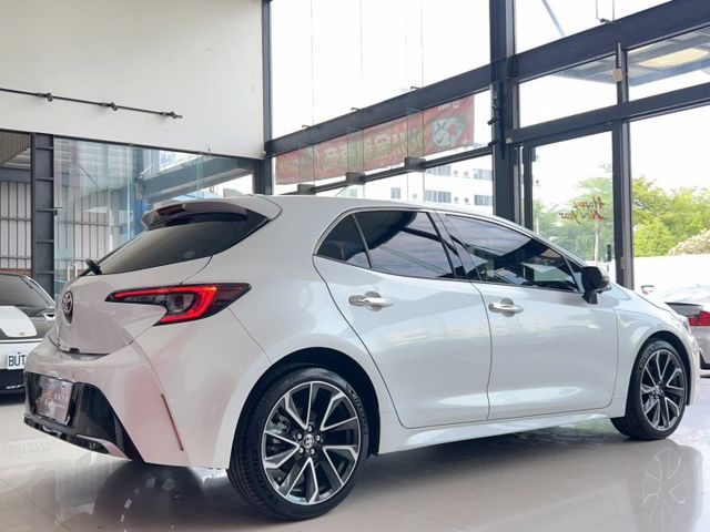 23 年式 Toyota 小改款 Corolla Sport 2.0旗艦版 原廠保養 保固中 超低里程僅跑四萬一  第19張相片