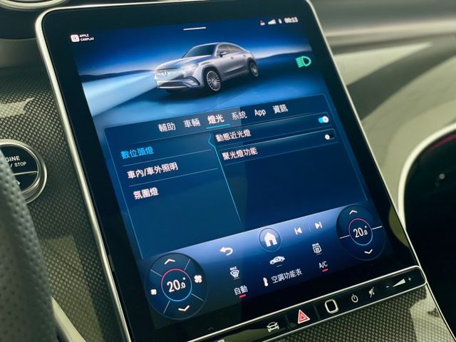 2025 M-Benz 加規未領牌 GLC300 4MATIC Coupe 全新加規未領牌 多樣選配 里程僅跑兩百公里  第10張相片