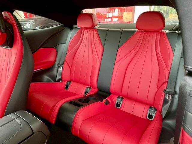 2024 M-Benz 加規未領牌 CLE300 4MATIC Coupe 全新車 加規未領牌 可辦新車利率 多樣選配  第16張相片