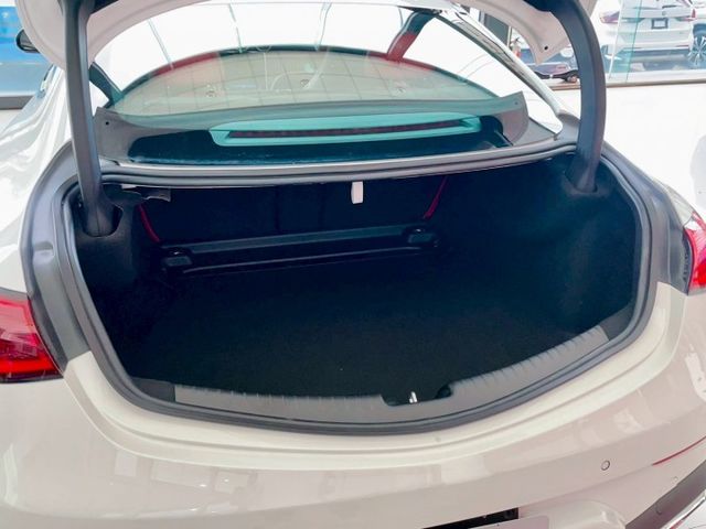 2024 M-Benz 加規未領牌 CLE300 4MATIC Coupe 全新車 加規未領牌 可辦新車利率 多樣選配  第18張相片