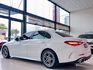 2022/23年式 M-Benz C-Class Sedan C200 總代理 里程僅跑二萬四  第18張縮圖