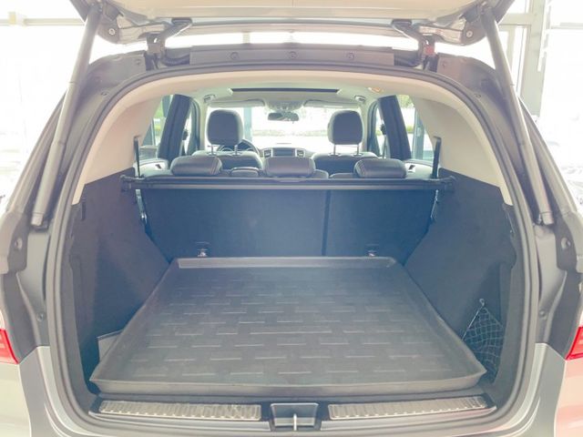 2015 M-Benz M-Class ML400 4MATIC 總代理 里程僅跑七萬八  第17張相片