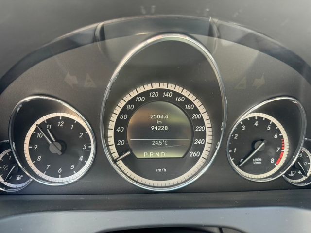 2011 M-Benz E-Class Coupe E250 CGI 認證車 原廠保養 里程僅跑九萬四  第5張相片
