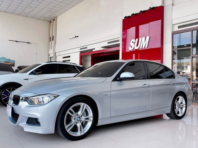 2015 BMW 328i M Sport 滿滿配備，超低里程僅跑九萬五  第3張相片