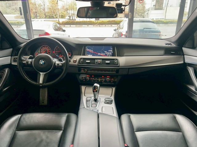 2015 BMW 美規 528i M Sport 里程僅跑十二萬  第15張相片