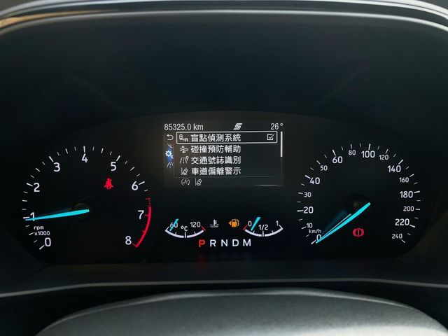 2019 Ford Focus 5D ST-Line  一手車   全速域輔助系統  第8張相片