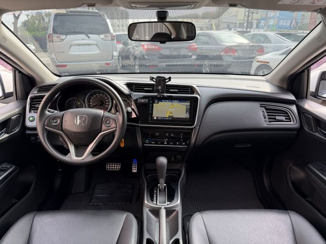 2017 / 18 年式 Honda 小改款 City 1.5 VTi-S  第11張相片