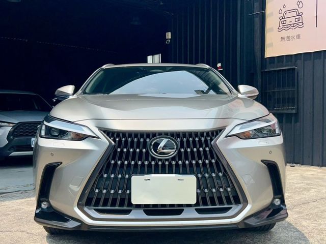 2022 Lexus NX 200豪華版 原廠保養  LSS+ 3.0智動駕駛輔助系統  第2張相片