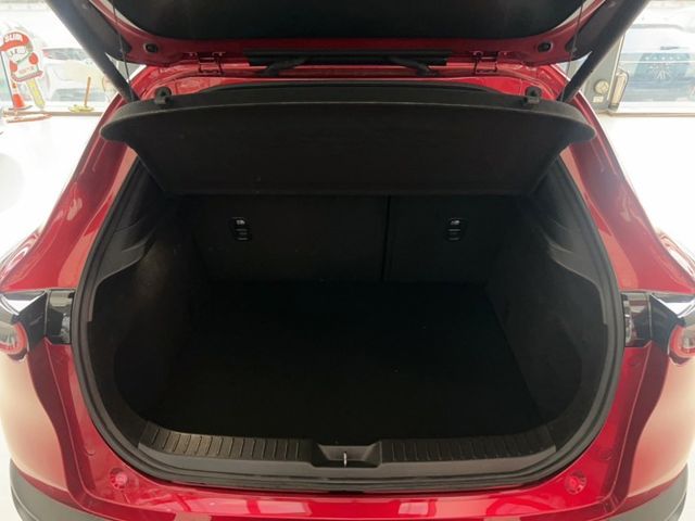 20 年式 Mazda CX-30 2.0旗艦進化型 原廠保養 里程僅跑七萬三 IKEY BOSE音響 電動椅 電動尾門  第19張相片