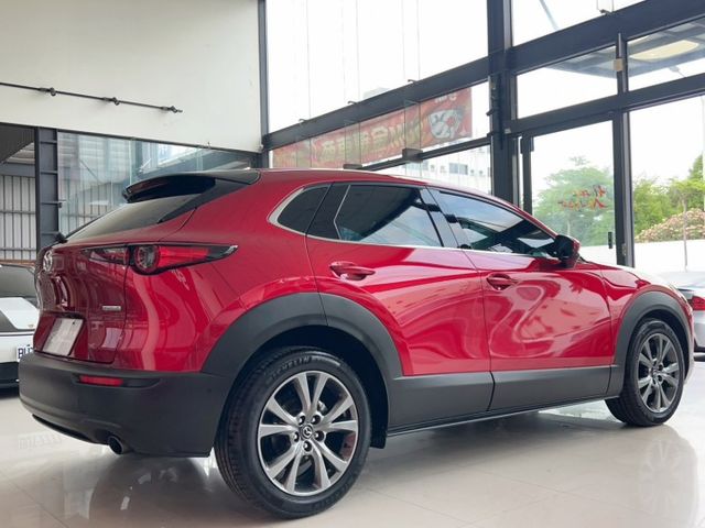 20 年式 Mazda CX-30 2.0旗艦進化型 原廠保養 里程僅跑七萬三 IKEY BOSE音響 電動椅 電動尾門  第20張相片