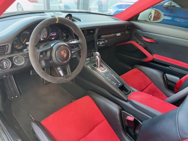 2018 Porsche 小改款 991.2 GT2 RS 總代理 原廠保養 里程僅跑一萬九 全車犀牛皮 FI 排氣管  第7張相片
