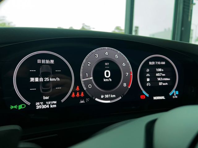 2024 Porsche Cayenne Coupe S 一手車 原廠保養 保固中 里程僅跑三萬九 選配 87.2 萬  第7張相片