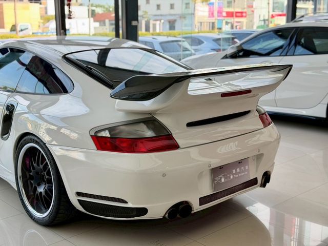 2002 Porsche 911 Carrera 996 多樣改裝  第14張相片