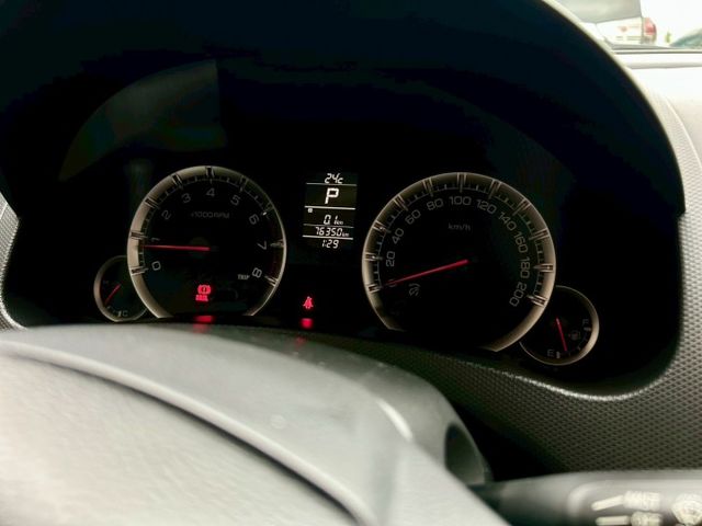 2015/16年式 Suzuki 小改款 Swift 1.2 GLX 里程僅跑七萬六  第4張相片