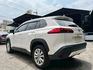2022 Toyota Corolla Cross 1.8尊爵版 一手車 原廠保養 里程僅跑九萬一 加裝安卓機  第15張縮圖