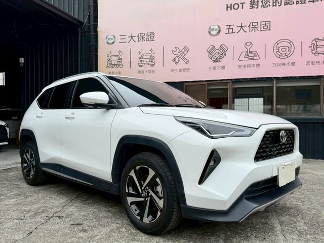 2023 Toyota Yaris Cross 1.5潮玩影音版 一手車 原廠保養 原廠保固中 里程僅跑五萬  第1張相片