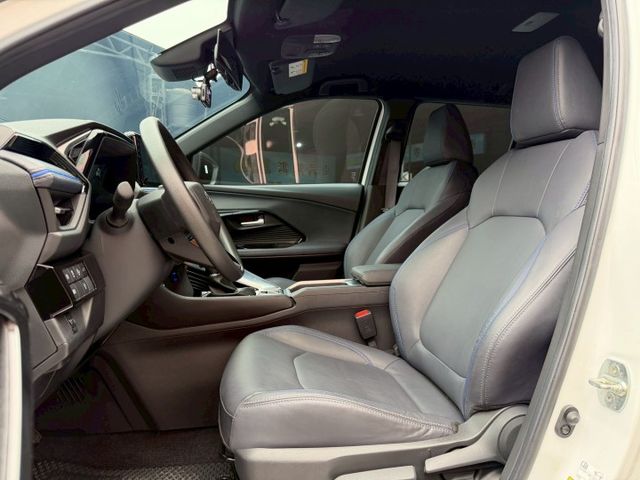 2023 Toyota Yaris Cross 1.5潮玩影音版 一手車 原廠保養 原廠保固中 里程僅跑五萬  第6張相片