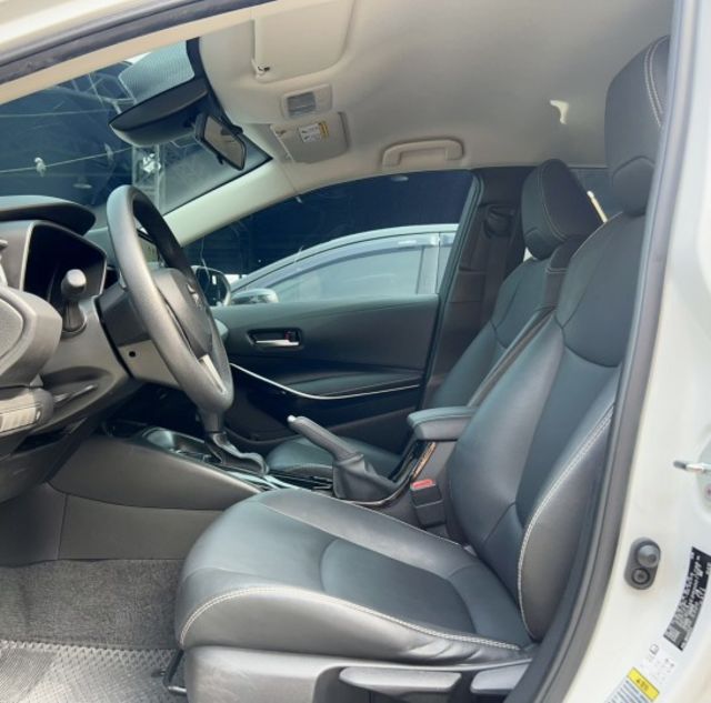 2023 Toyota Corolla Altis 1.8豪華 一手車 原廠保養 原廠保固中  第9張相片