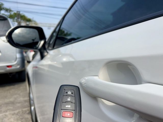 2023 Toyota Corolla Altis 1.8豪華 一手車 原廠保養 原廠保固中  第15張相片